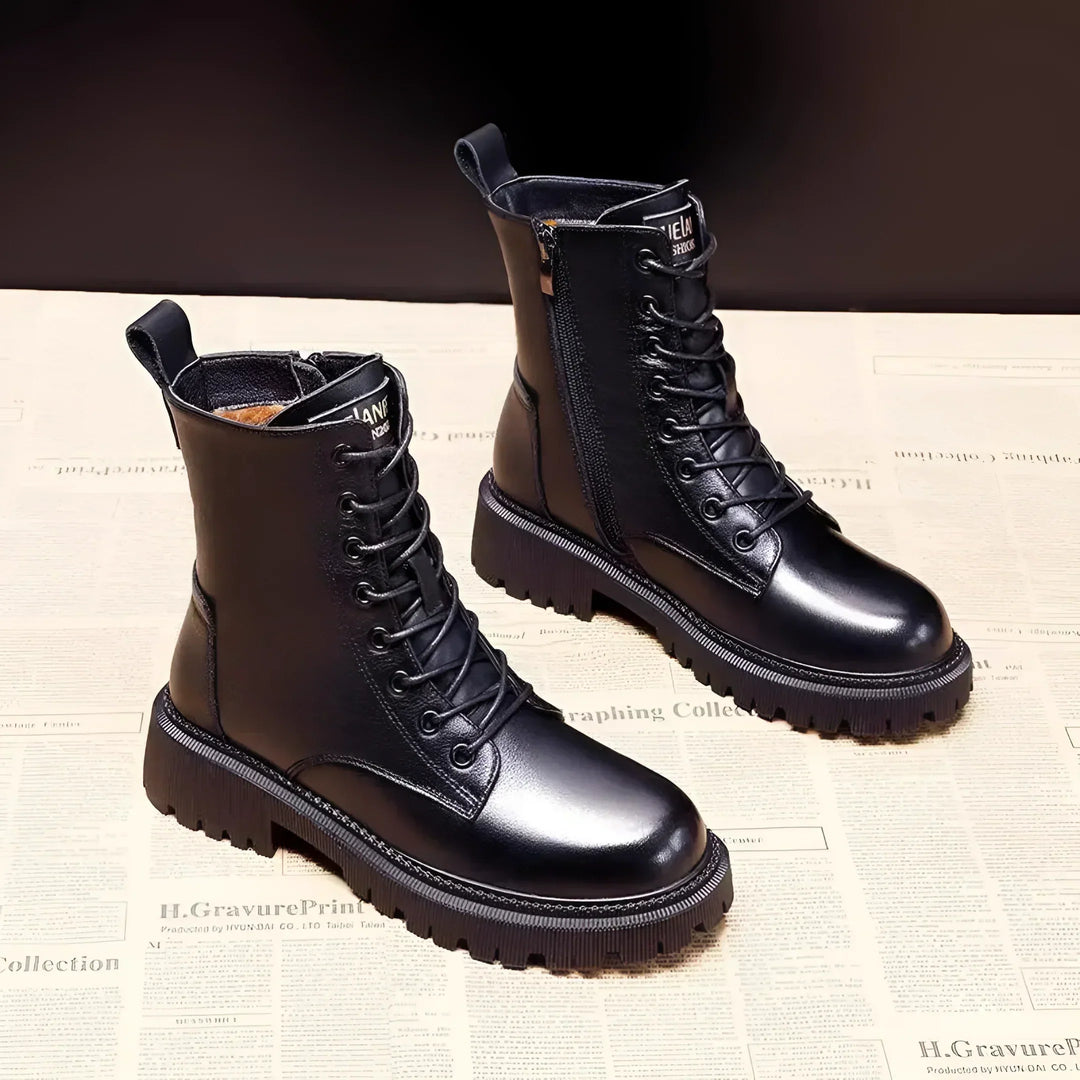 Amelie - Black leather winter boots