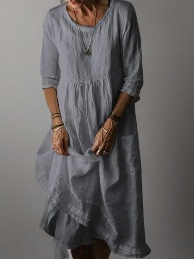 Carolien - Flowing Maxi Dress with Relaxed Round Neckline